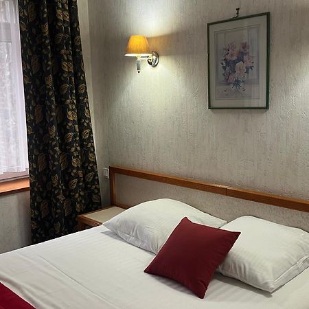 Hotel Val Saint Hilaire Живе Екстериор снимка