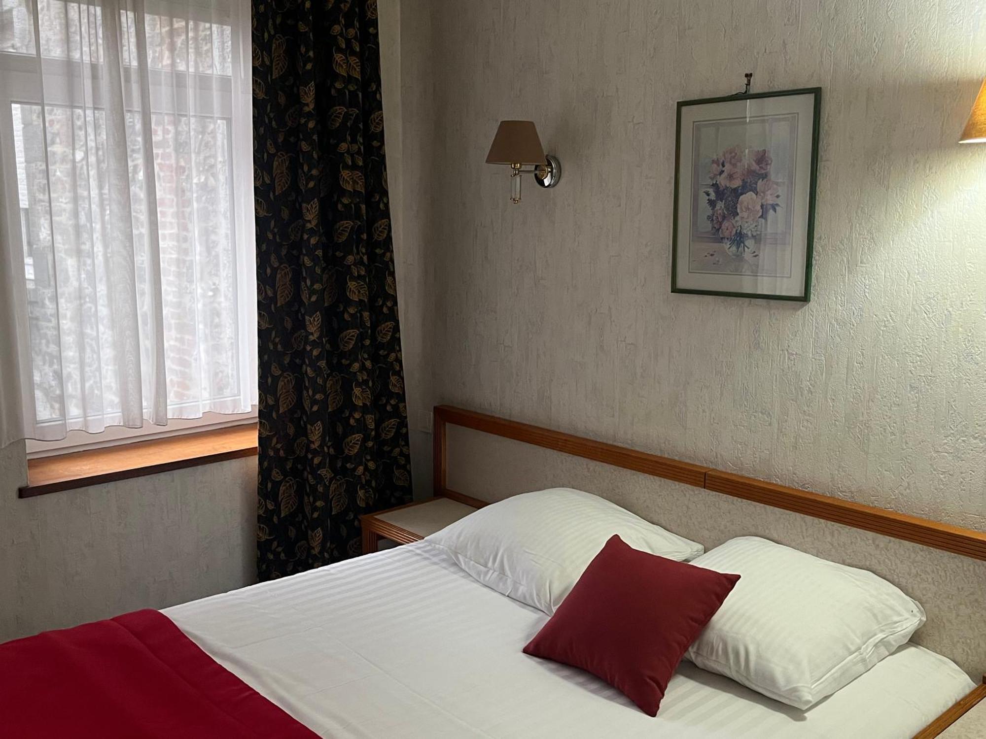Hotel Val Saint Hilaire Живе Екстериор снимка
